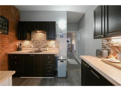 267-277 King William Street, Hamilton, ON - Indoor Photo Showing Kitchen With Upgraded Kitchen