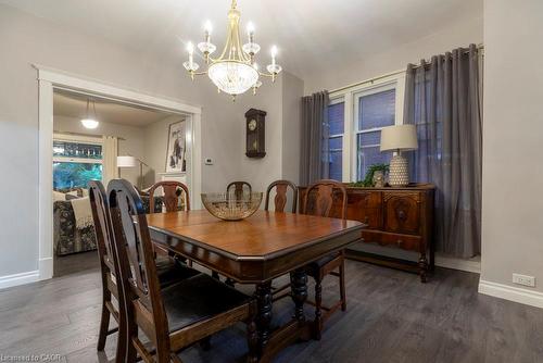 90 Blake Street, Hamilton, ON - Indoor Photo Showing Dining Room