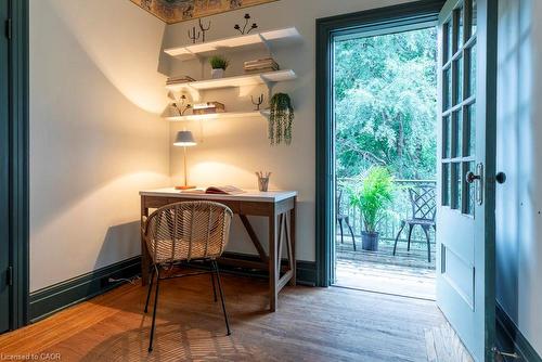 90 Blake Street, Hamilton, ON - Indoor Photo Showing Other Room