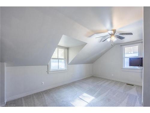 17 Mechanic Street W, Waterford, ON - Indoor Photo Showing Other Room