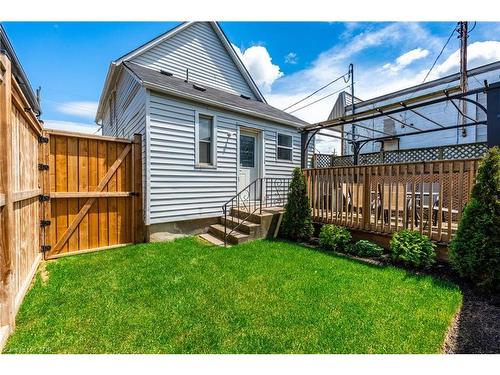 4475 First Avenue, Niagara Falls, ON - Outdoor