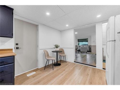 11 Ford Street, Hamilton, ON - Indoor Photo Showing Other Room