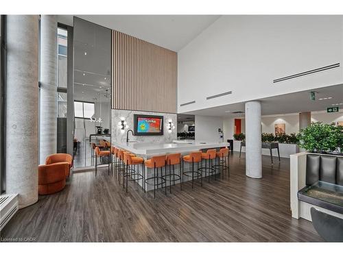 1212-5 Wellington Street S, Kitchener, ON - Indoor