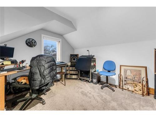 143 Walter Avenue S, Hamilton, ON - Indoor Photo Showing Office