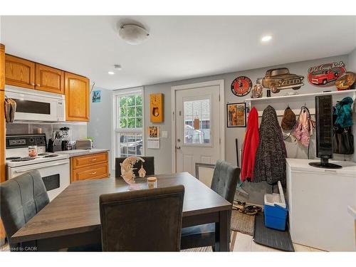 23 Railway Street, Hagersville, ON - Indoor