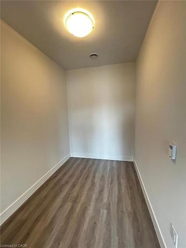 303-1000 Lackner Place, Kitchener, ON - Indoor Photo Showing Other Room