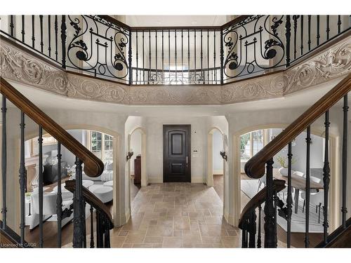 5545 Blezard Drive, Lincoln, ON - Indoor Photo Showing Other Room