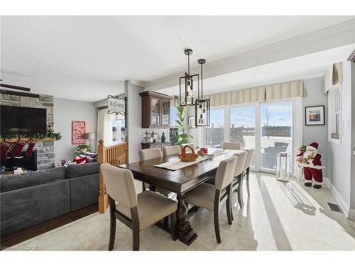 5940 Young Street, Grimsby, ON - Indoor