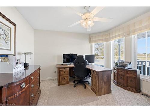 5940 Young Street, Grimsby, ON - Indoor Photo Showing Other Room