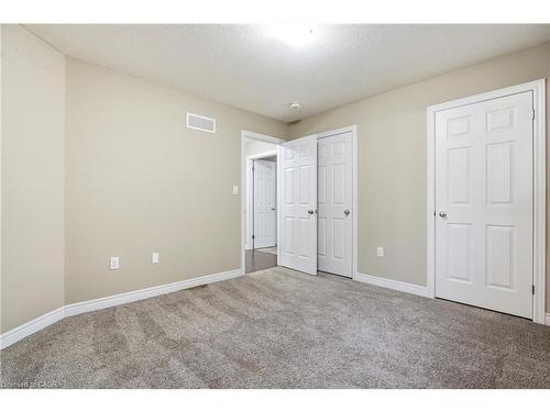 126 Tartan Avenue, Kitchener, ON - Indoor Photo Showing Other Room