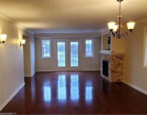 520 Silken Lauamnn Drive, Newmarket, ON - Indoor Photo Showing Other Room With Fireplace