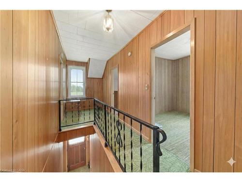 229 Creek View Road, Woodville, ON - Indoor Photo Showing Other Room