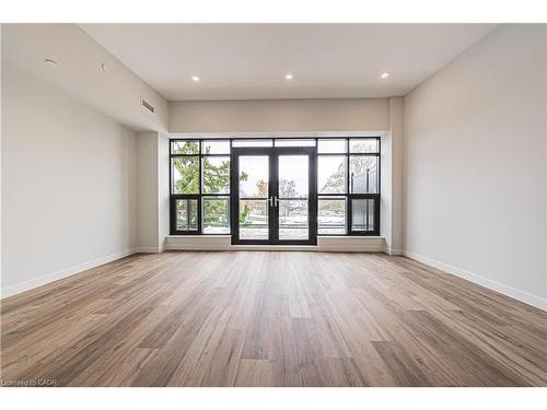 308-555 Sanatorium Road, Hamilton, ON - Indoor Photo Showing Other Room