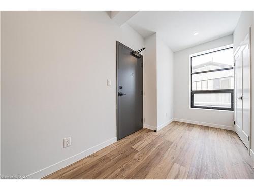 308-555 Sanatorium Road, Hamilton, ON - Indoor Photo Showing Other Room