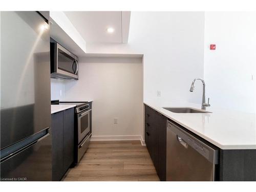 107-312 Erb Street W, Waterloo, ON - Indoor Photo Showing Kitchen With Stainless Steel Kitchen