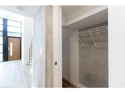 107-312 Erb Street W, Waterloo, ON - Indoor