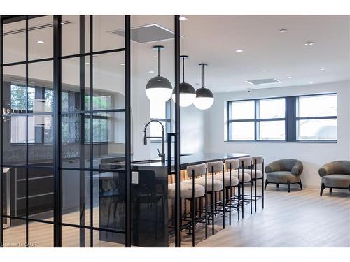 108-312 Erb Street W, Waterloo, ON - Indoor Photo Showing Other Room