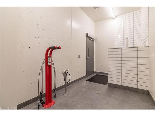 108-312 Erb Street W, Waterloo, ON - Indoor Photo Showing Other Room