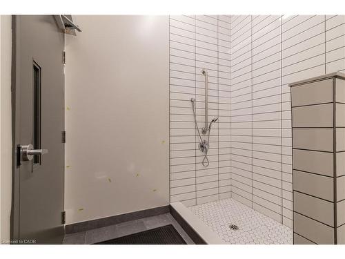 108-312 Erb Street W, Waterloo, ON - 