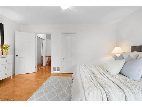 336 Emerald Street N, Hamilton, ON - Indoor Photo Showing Bedroom