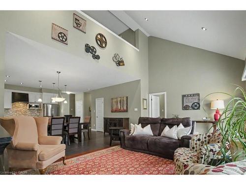 36 Freure Drive, Cambridge, ON - Indoor Photo Showing Living Room