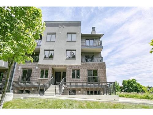 63-370 Fisher Mills Road  Cambridge, ON N3C 4N5