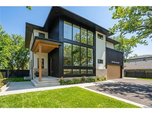 427 Pine Cove Road, Burlington, ON - Outdoor