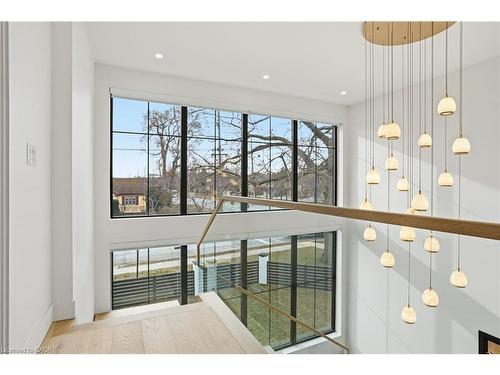 427 Pine Cove Road, Burlington, ON - Indoor Photo Showing Other Room