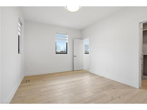 427 Pine Cove Road, Burlington, ON - Indoor Photo Showing Other Room
