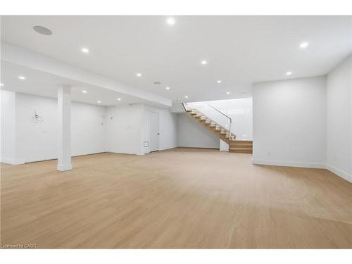 427 Pine Cove Road, Burlington, ON - Indoor Photo Showing Other Room