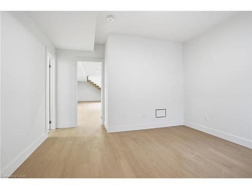 427 Pine Cove Road, Burlington, ON - Indoor Photo Showing Other Room