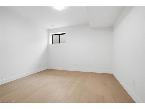 427 Pine Cove Road, Burlington, ON - Indoor Photo Showing Other Room