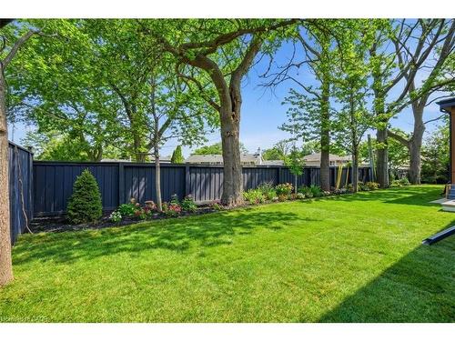 427 Pine Cove Road, Burlington, ON - Outdoor With Backyard