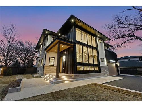 427 Pine Cove Road, Burlington, ON - Outdoor