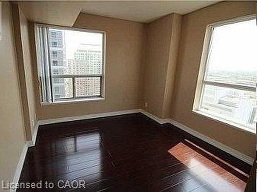 2306-36 Lee Centre Drive, Toronto, ON - Indoor Photo Showing Other Room