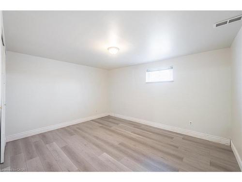 111 Mountainview Road S, Georgetown, ON - Indoor Photo Showing Other Room