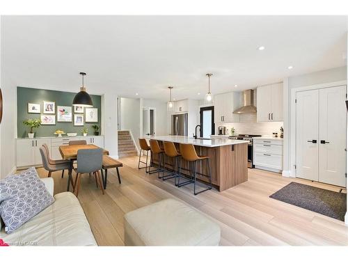 374 Magnolia Drive, Hamilton, ON - Indoor