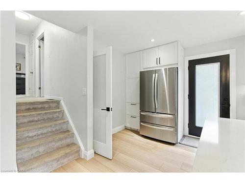 374 Magnolia Drive, Hamilton, ON - Indoor