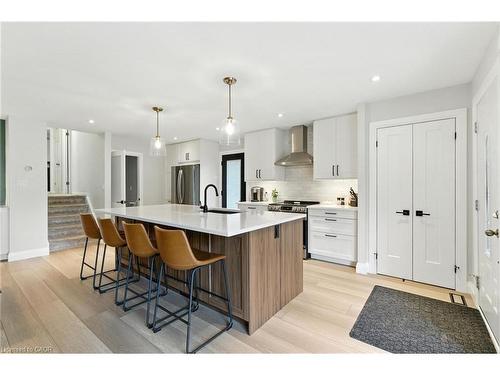 374 Magnolia Drive, Hamilton, ON - Indoor Photo Showing Kitchen With Upgraded Kitchen