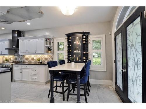 27 Woodmans Court, Kitchener, ON - Indoor Photo Showing Other Room