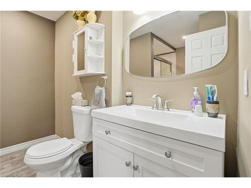 80 Foxborough Drive, Ancaster, ON - Indoor Photo Showing Bathroom