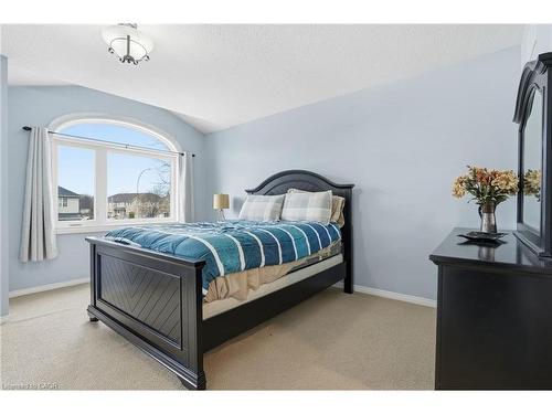 80 Foxborough Drive, Ancaster, ON - Indoor Photo Showing Bedroom