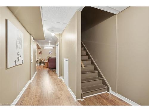 80 Foxborough Drive, Ancaster, ON - Indoor Photo Showing Other Room