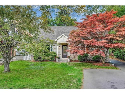 233 Townsend Avenue, Burlington, ON - Outdoor