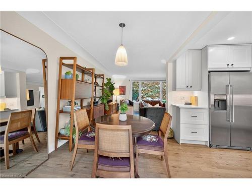 233 Townsend Avenue, Burlington, ON - Indoor Photo Showing Dining Room