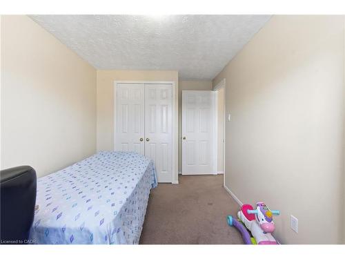 116-185 Denistoun Street, Welland, ON - Indoor Photo Showing Bedroom