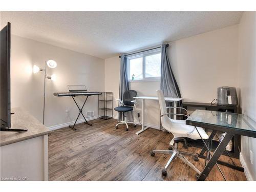 50 Old Forest Crescent, Kitchener, ON - Indoor Photo Showing Office