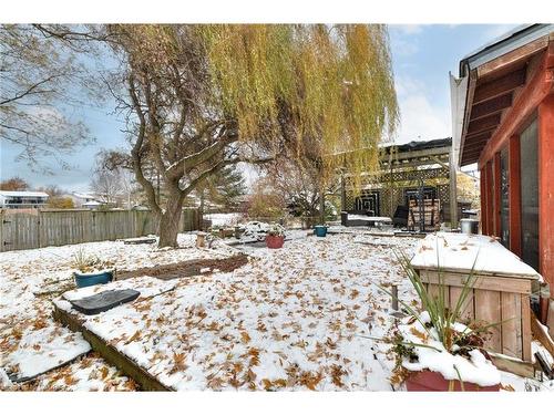 50 Old Forest Crescent, Kitchener, ON - Outdoor