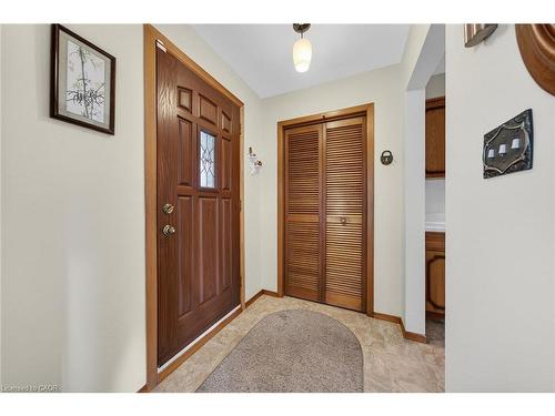 90 Pottruff Road N, Hamilton, ON - Indoor Photo Showing Other Room