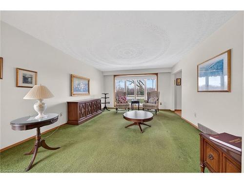 90 Pottruff Road N, Hamilton, ON - Indoor